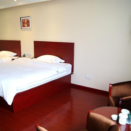 Greentree Inn Anhui Hefei Mengcheng Road Beierhuan Express Hotel المظهر الخارجي الصورة